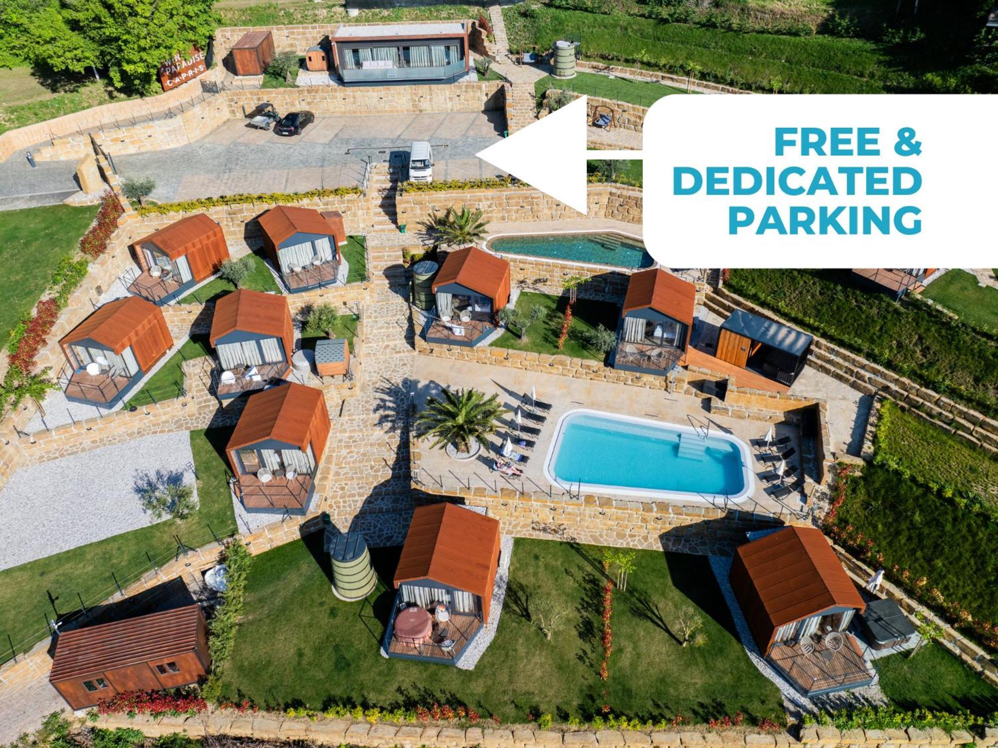 Wine Paradise - Glamping Resort Марезиге Екстер'єр фото