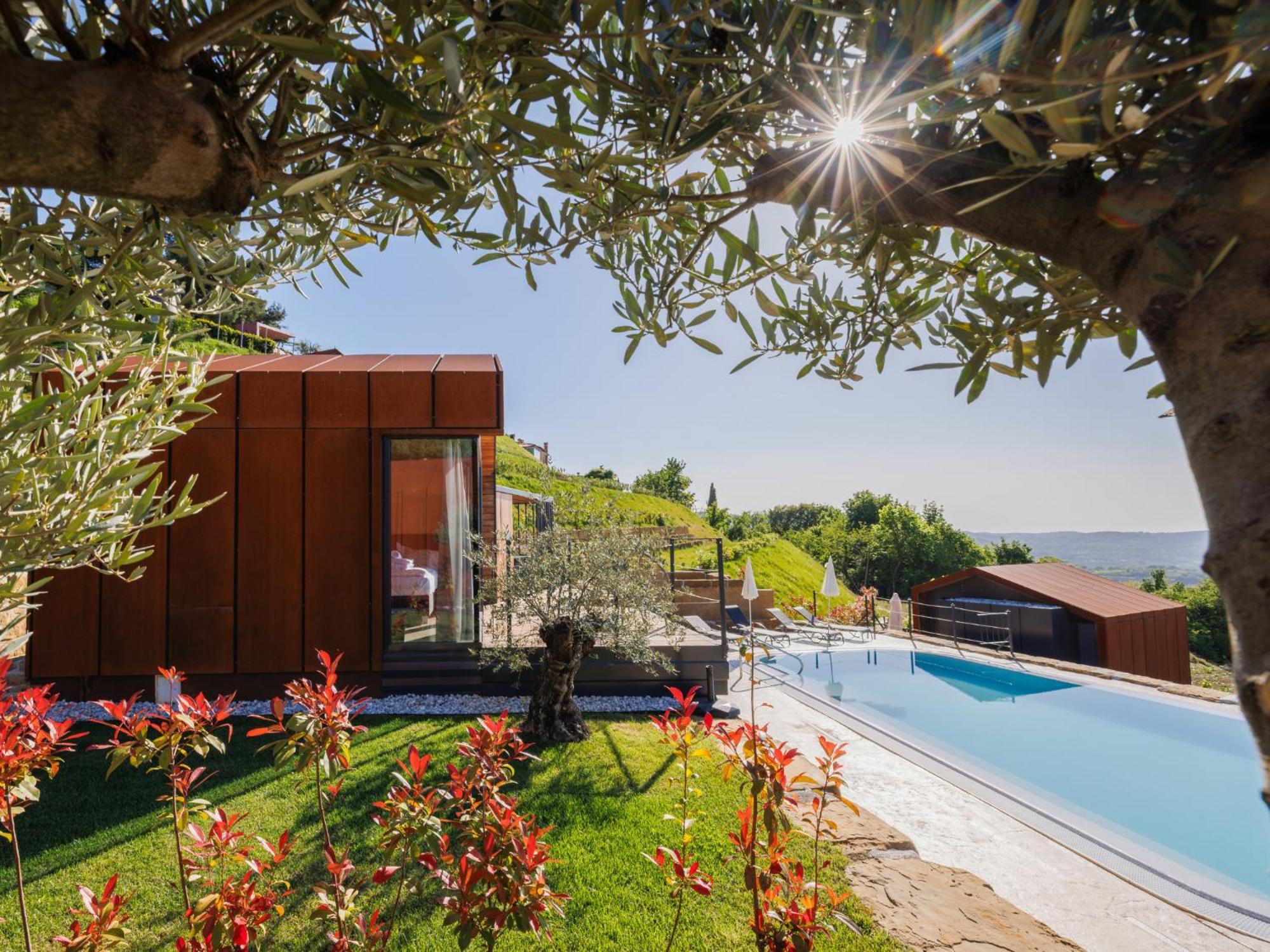 Wine Paradise - Glamping Resort Марезиге Екстер'єр фото